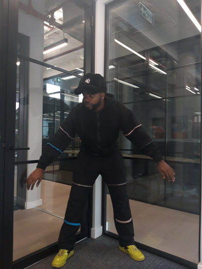 BLACK - (NY) FAUX FUR CAP - ONE SIZE